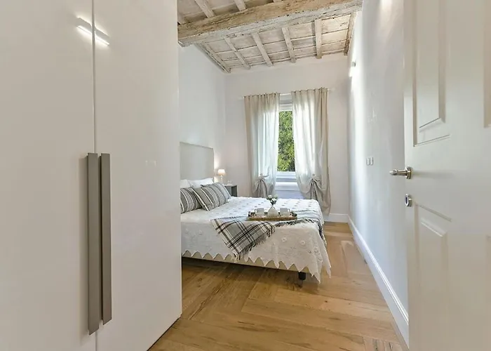 Pitti Flat - Belcanto